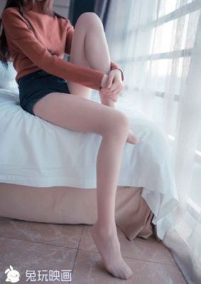 裙子下面有怪兽_4K免费观看最新