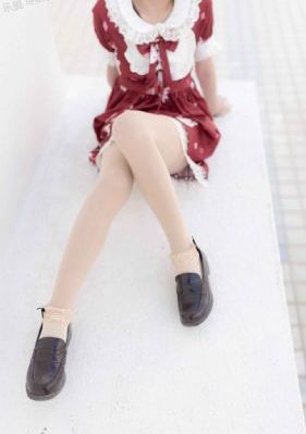 把坤巴放嘴巴里的视频_90集免费观看